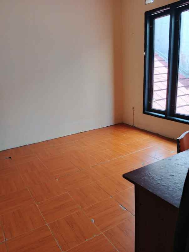 dijual rumah komplek elit setra dago