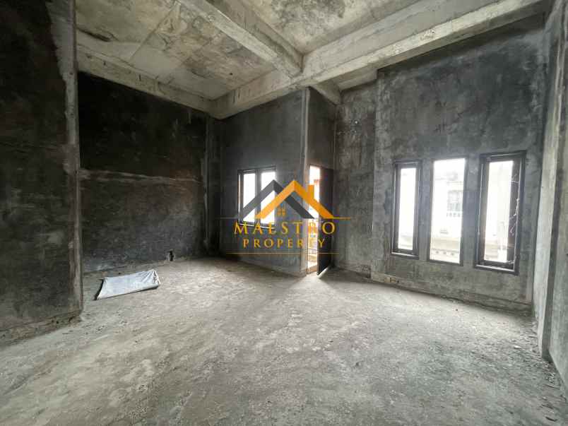 dijual rumah komplek pandan hijau residence