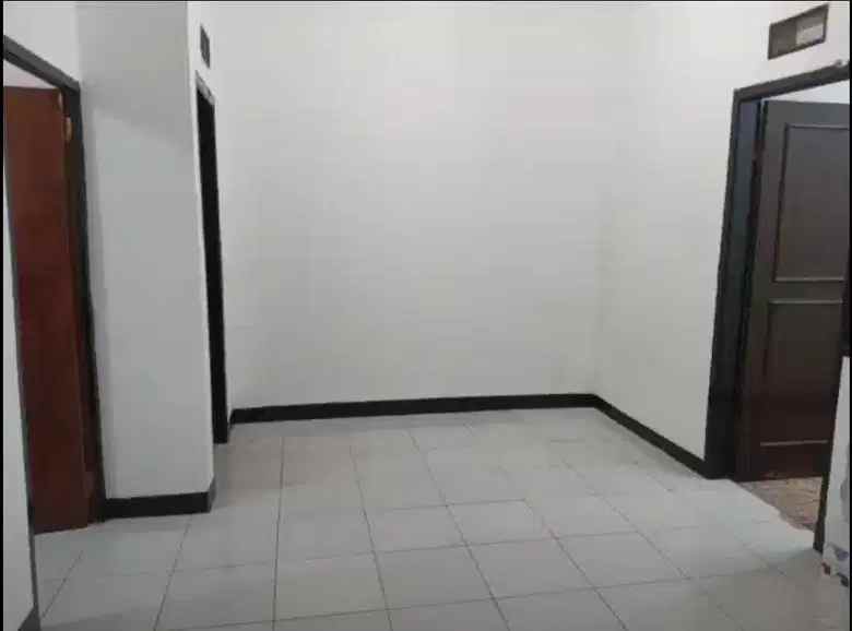 dijual rumah komplek permata buahbatu 1