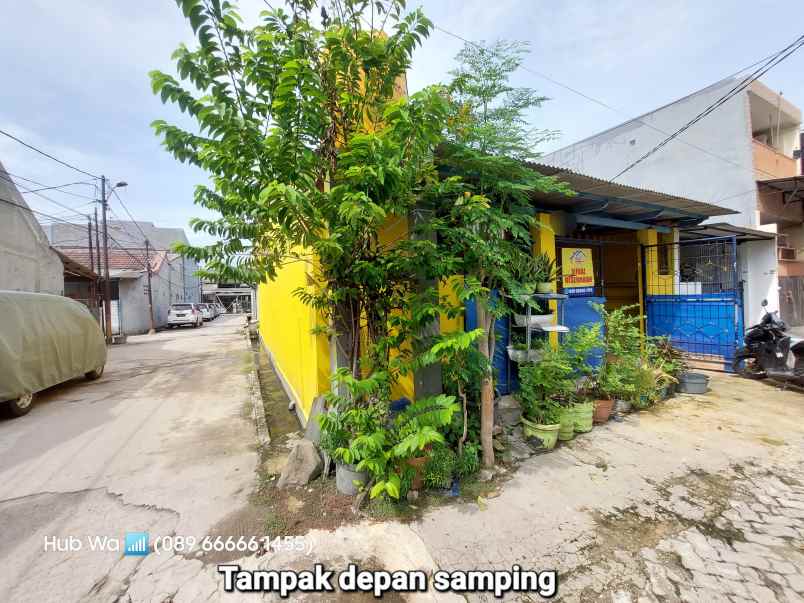 dijual rumah komplek perumahan griya