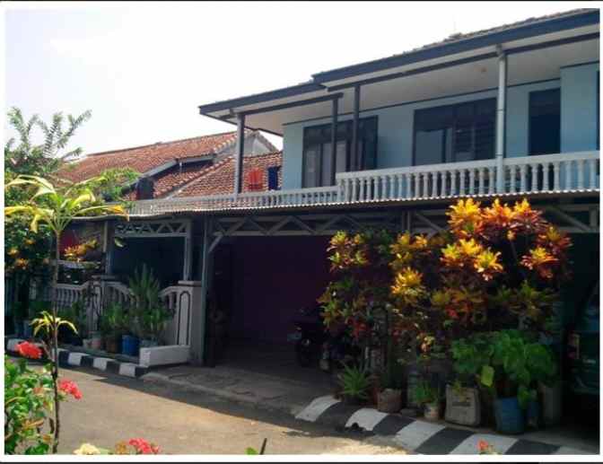 dijual rumah kost bagus 2 lantai jl jakarta bandung