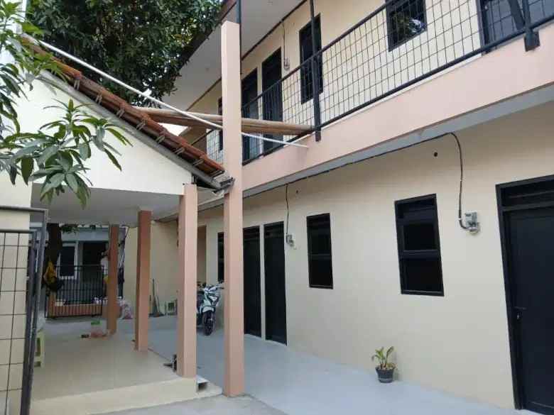 dijual rumah kost dan kontrakan lokasi di karangtengah