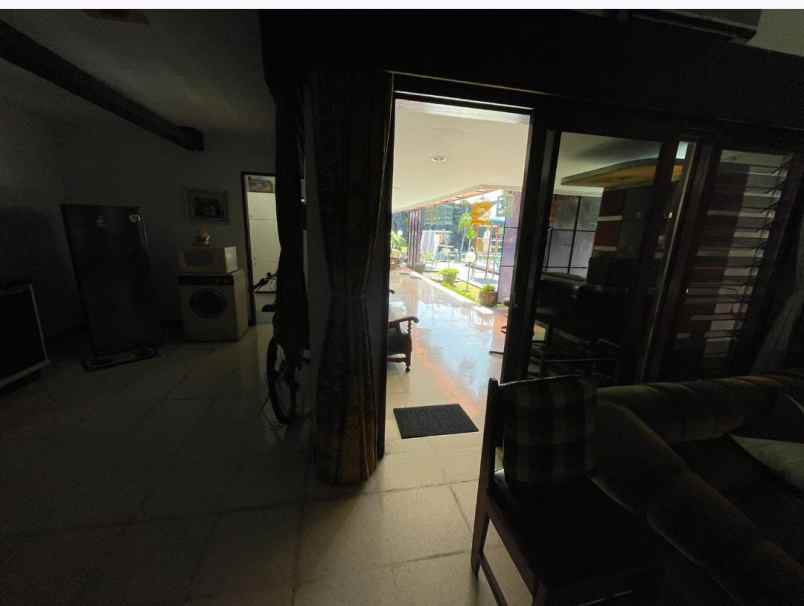 dijual rumah kupang indah