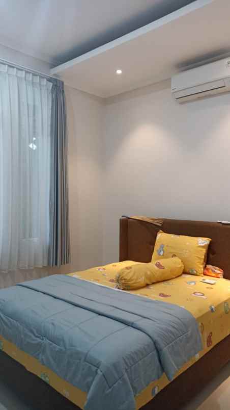 dijual rumah legenda wisata cibubur