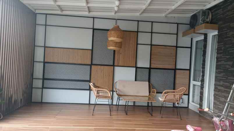 dijual rumah legenda wisata cibubur