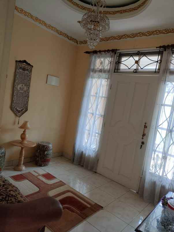 dijual rumah legenda wisata cibubur