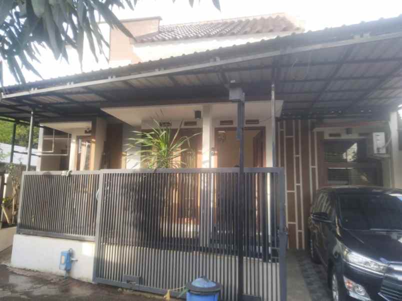 dijual rumah lowokwaru