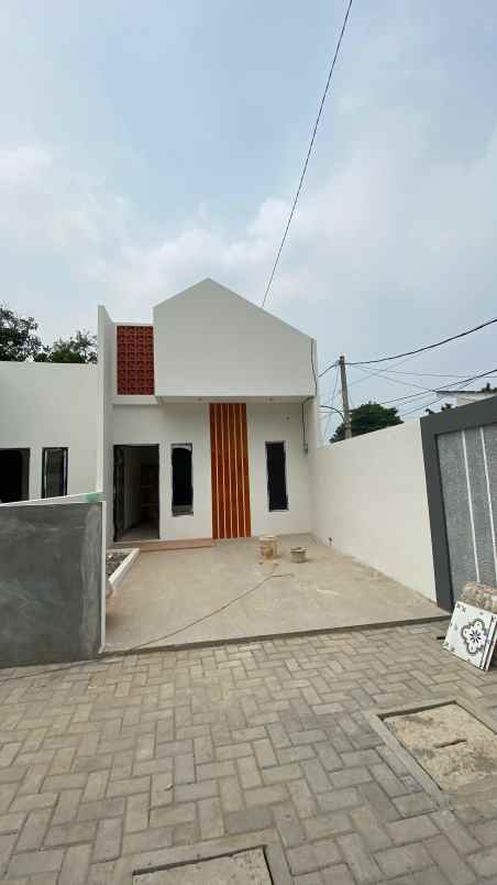 dijual rumah m2mh r2x rt 004 rw 007