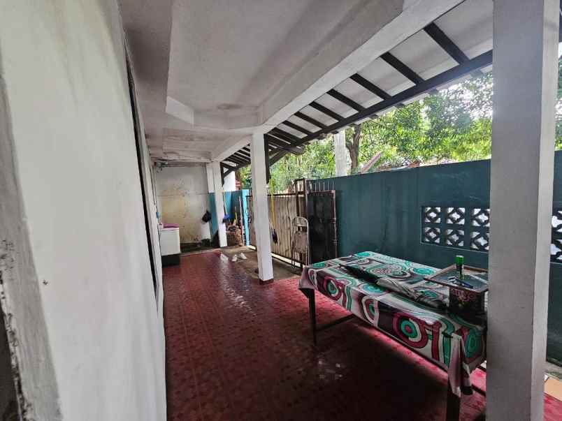 dijual rumah margaguna