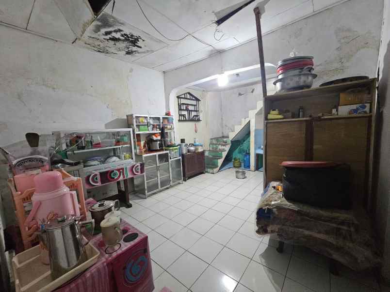 dijual rumah margaguna