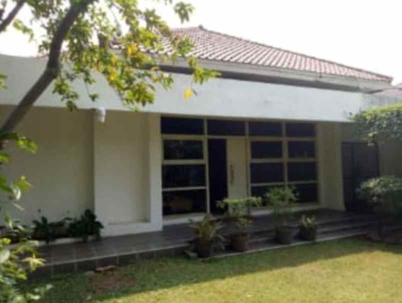 dijual rumah menteng