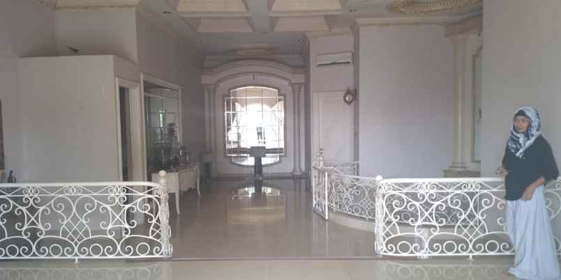 dijual rumah menteng