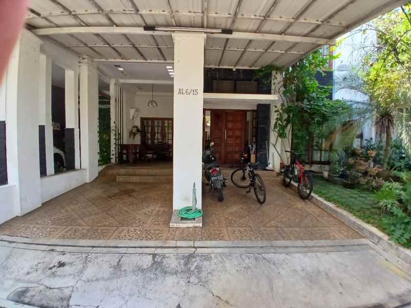 dijual rumah mewah grand wisata bekasi