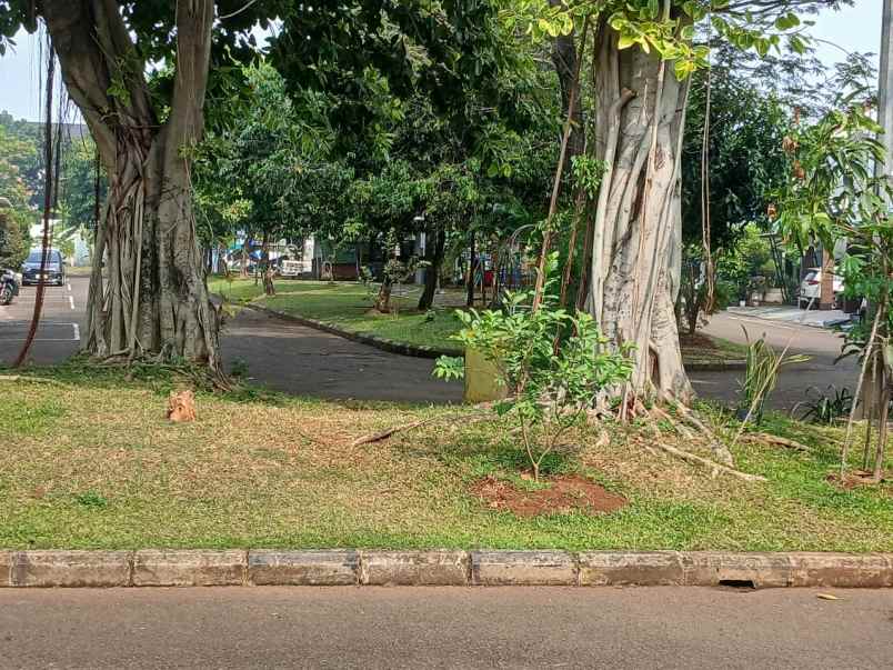 dijual rumah mewah grand wisata bekasi