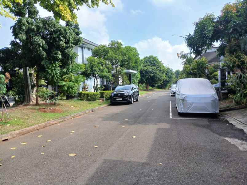 dijual rumah mewah grand wisata bekasi
