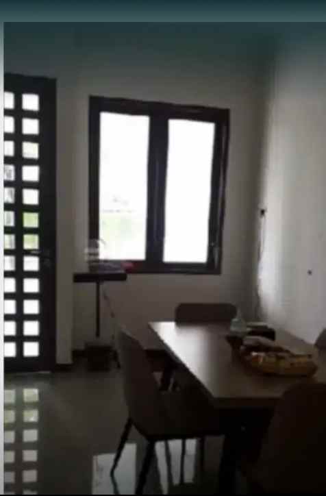 dijual rumah mewah siap huni ketintang surabaya