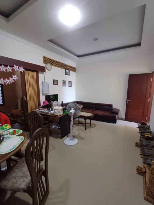 dijual rumah minimalis lantai 2 denpasar selatan