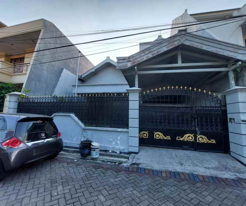 dijual rumah mojo