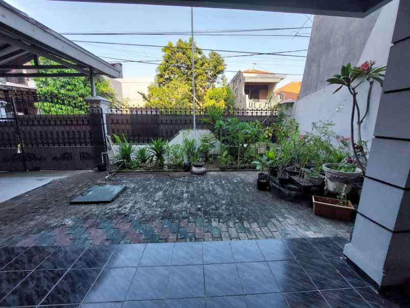 dijual rumah mojo