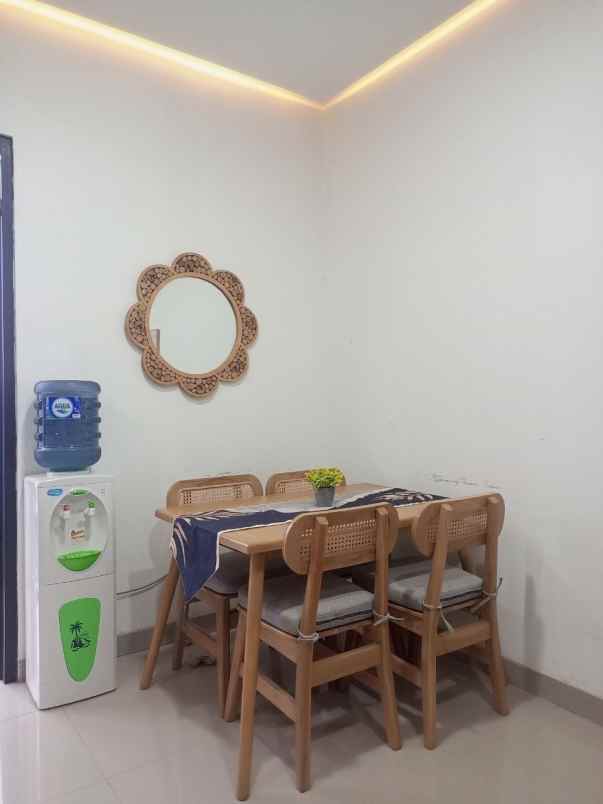 dijual rumah ngamprah