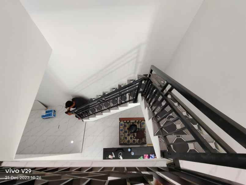 dijual rumah pancoran mas