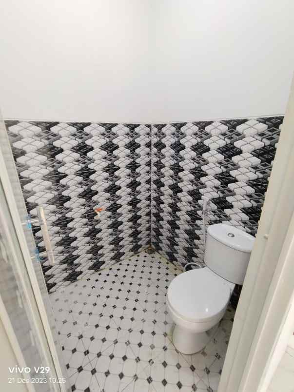 dijual rumah pancoran mas