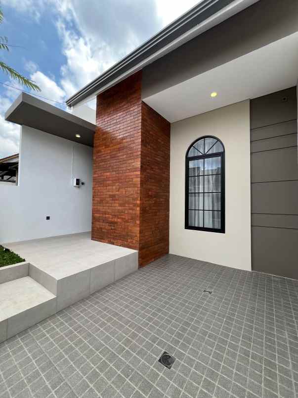 dijual rumah pandanlandung wagir malang