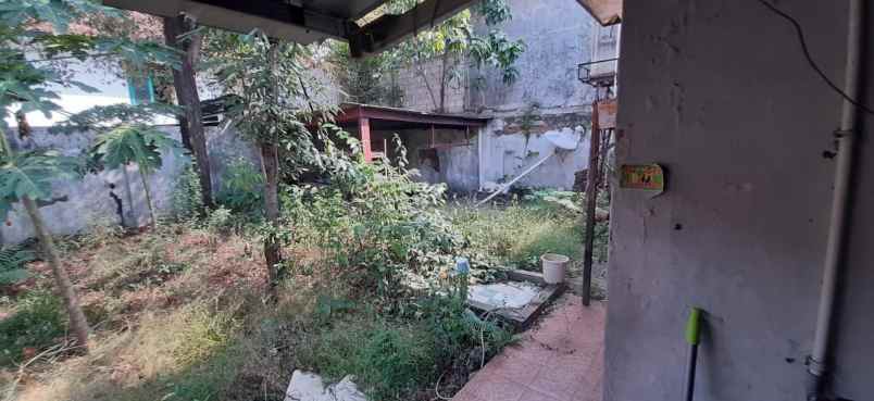 dijual rumah pd bambu