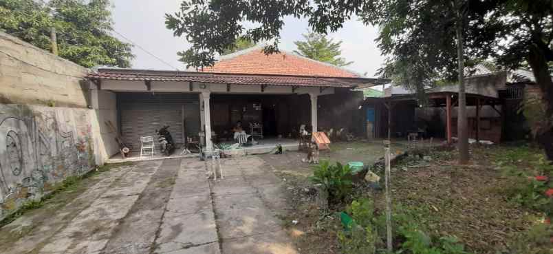 dijual rumah pd bambu