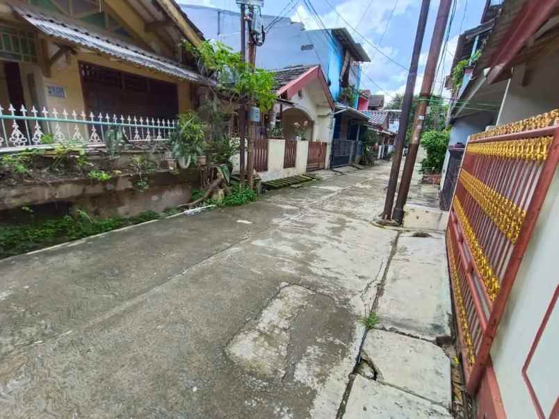 dijual rumah pekayon jaya