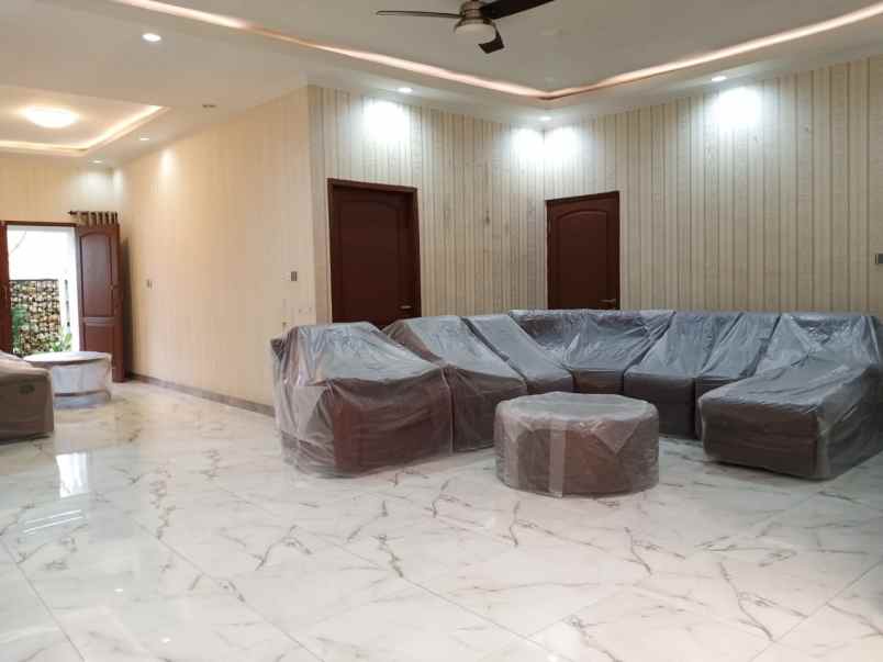 dijual rumah permata bumi cisaranten