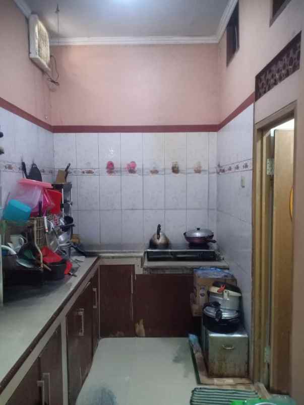 dijual rumah permata griya satria