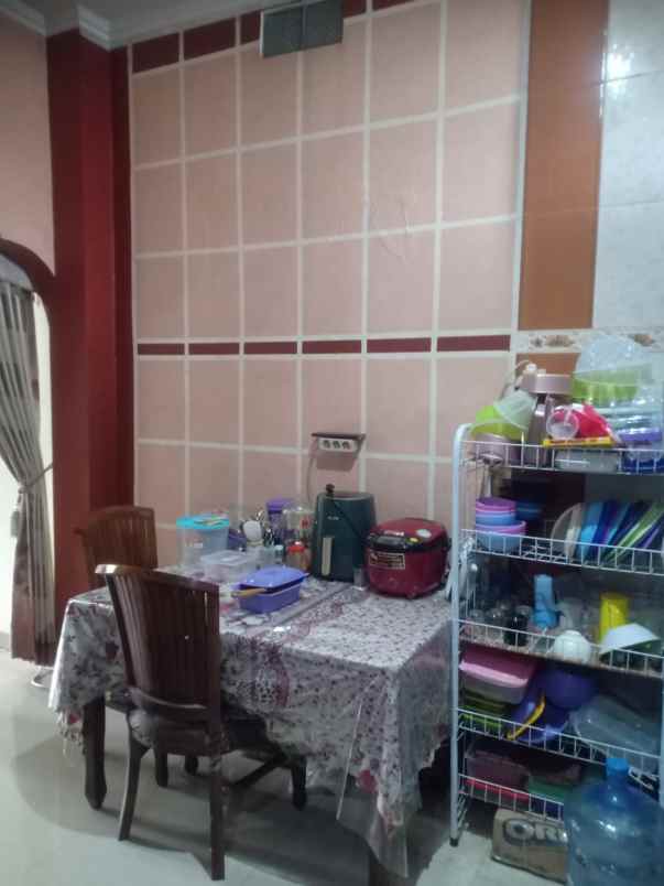 dijual rumah permata griya satria