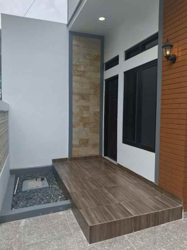 dijual rumah perum barata harapan jaya