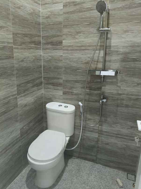 dijual rumah perum barata harapan jaya