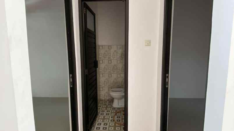 dijual rumah perum karta kirana kebitan