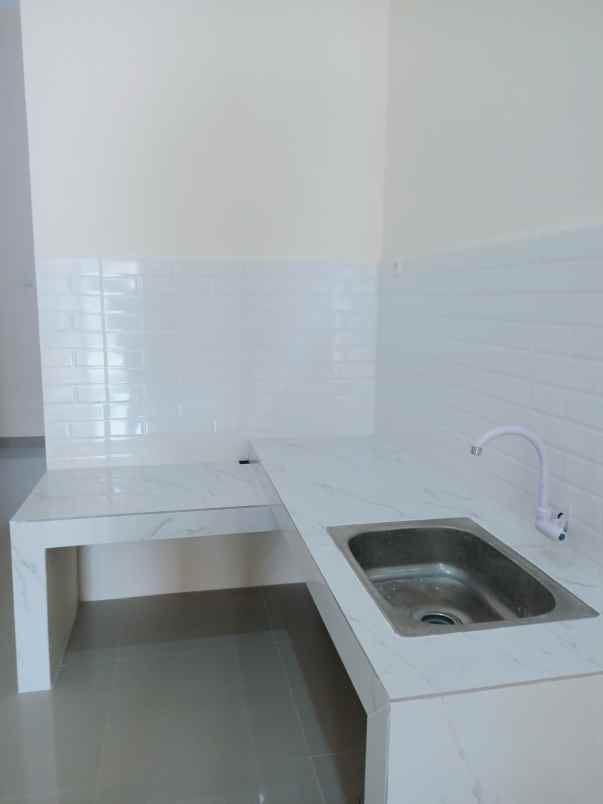 dijual rumah perum wisma seroja