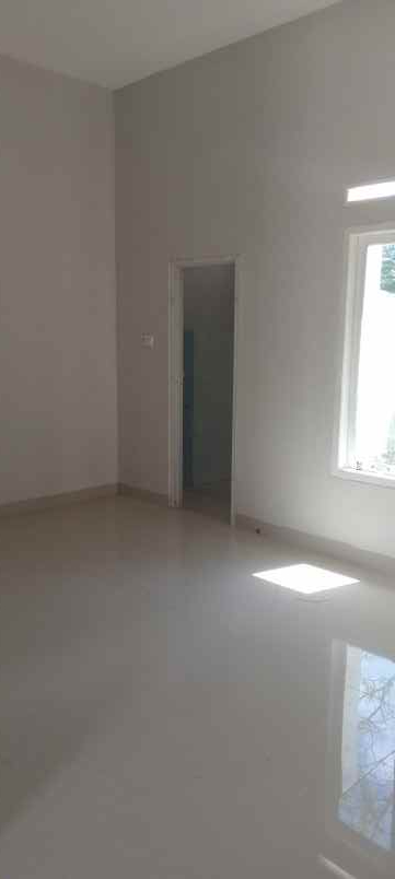 dijual rumah perumahan bukit dewa