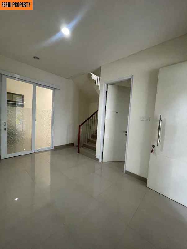 dijual rumah perumahan cbd citra gran