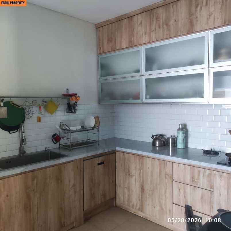 dijual rumah perumahan citra gran cibubur
