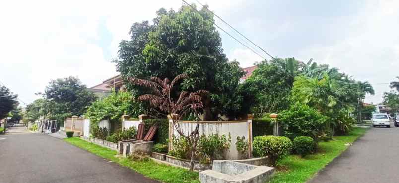 dijual rumah perumahan elit di jatiwaringin