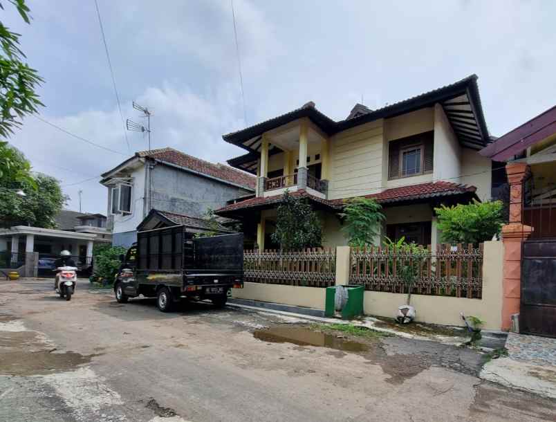 dijual rumah perumahan sengkaling