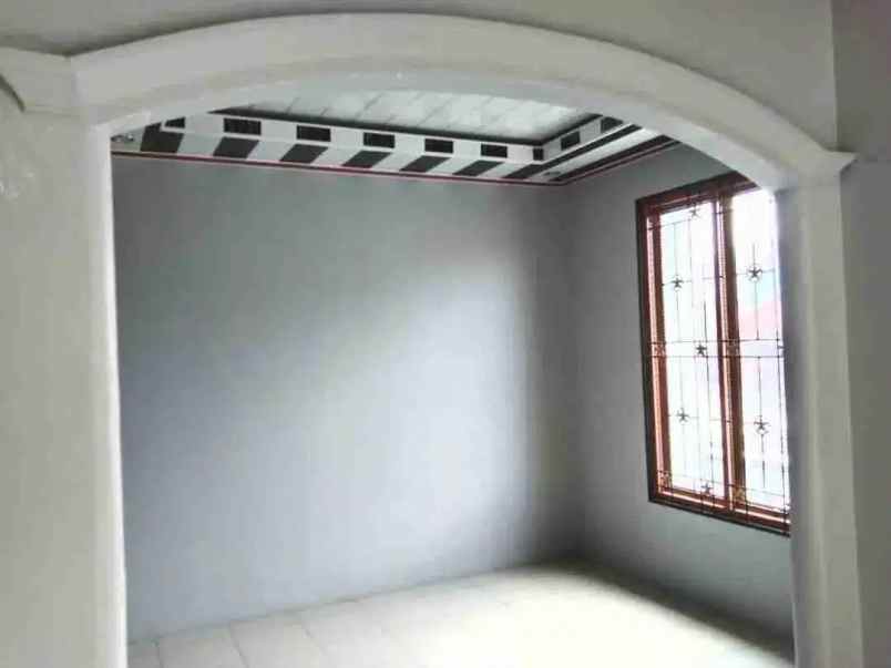 dijual rumah perumnas 1 kranji