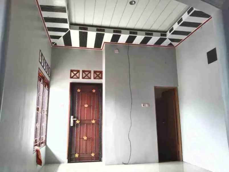 dijual rumah perumnas 1 kranji