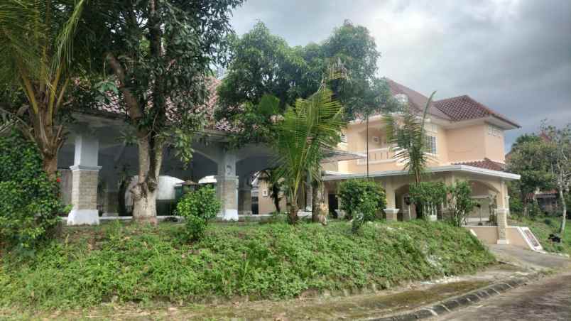 dijual rumah pesona merapi yogjakarta nego sampai deal