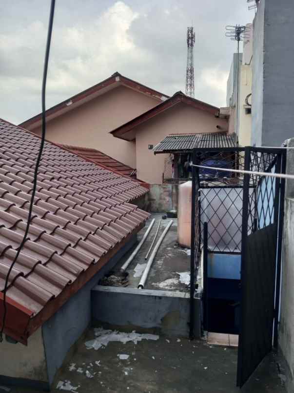 dijual rumah pondok cipta bintara