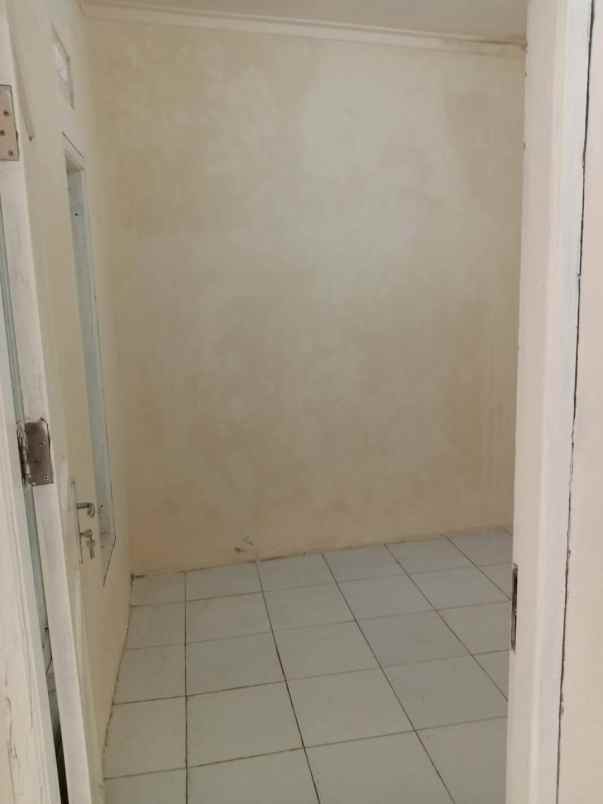 dijual rumah pondok kacang timur