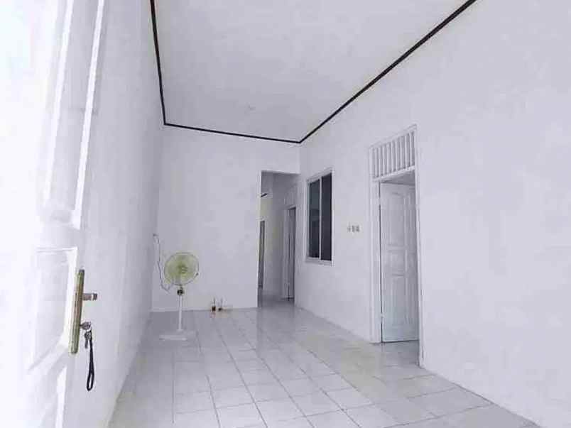dijual rumah pondok kelapa