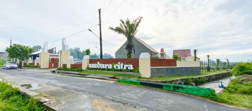 dijual rumah prambanan