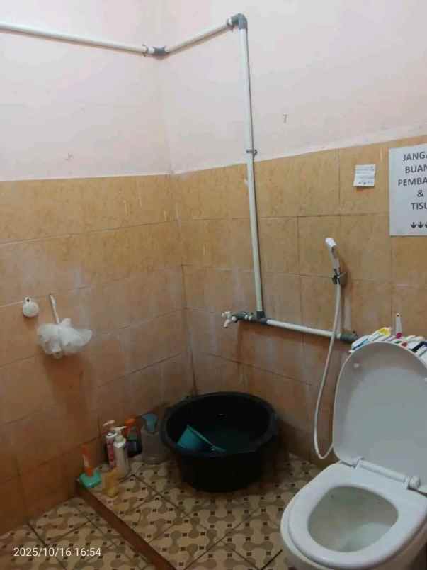 dijual rumah prenggan